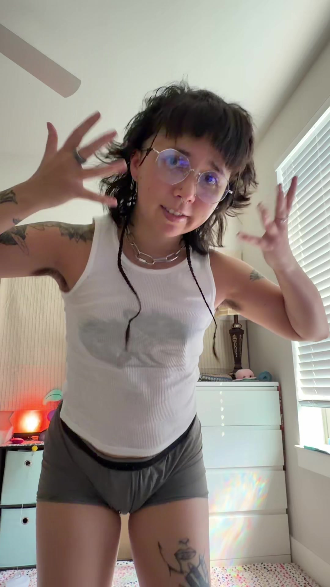 @payaxx🖤