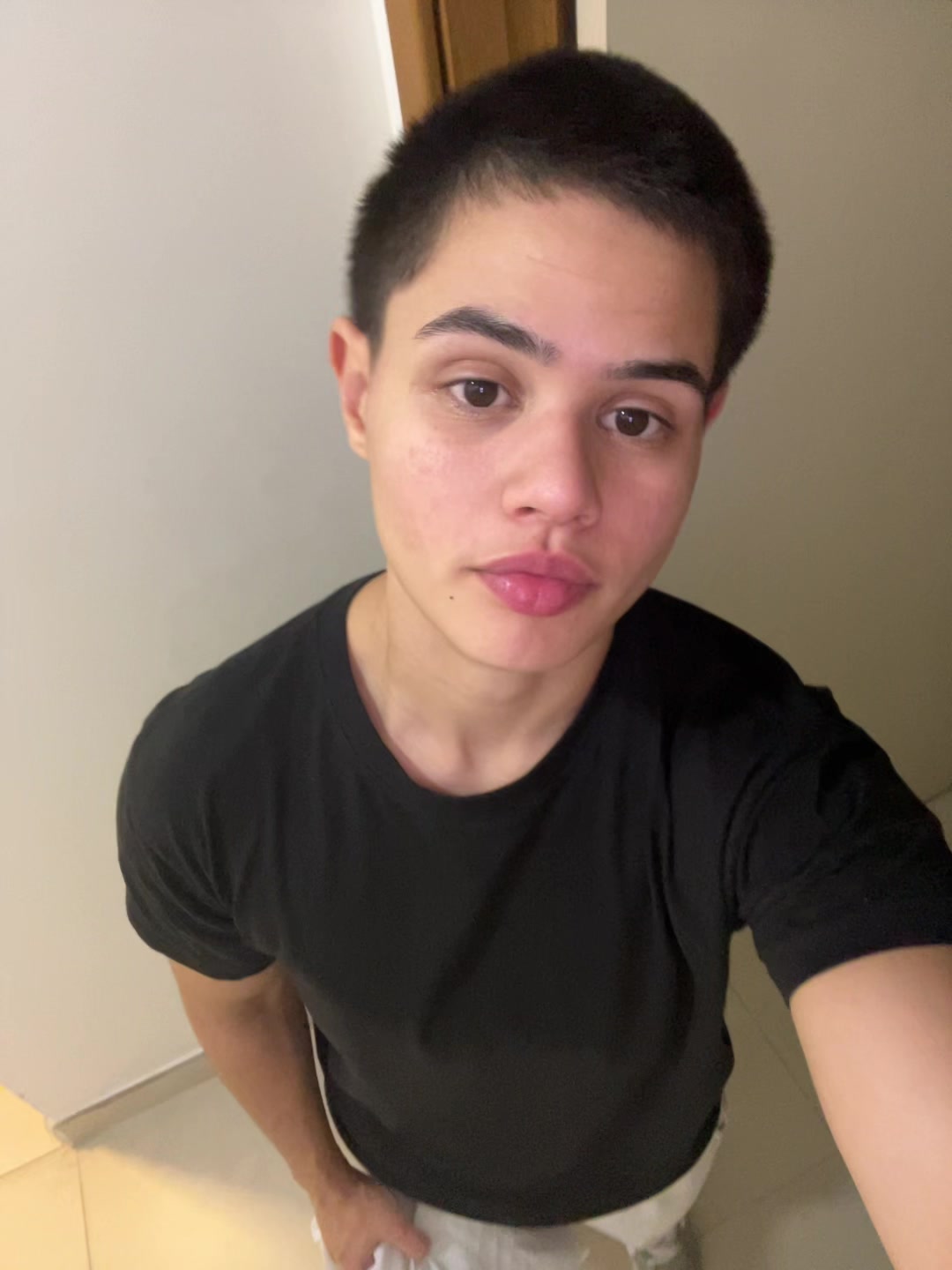 @yas