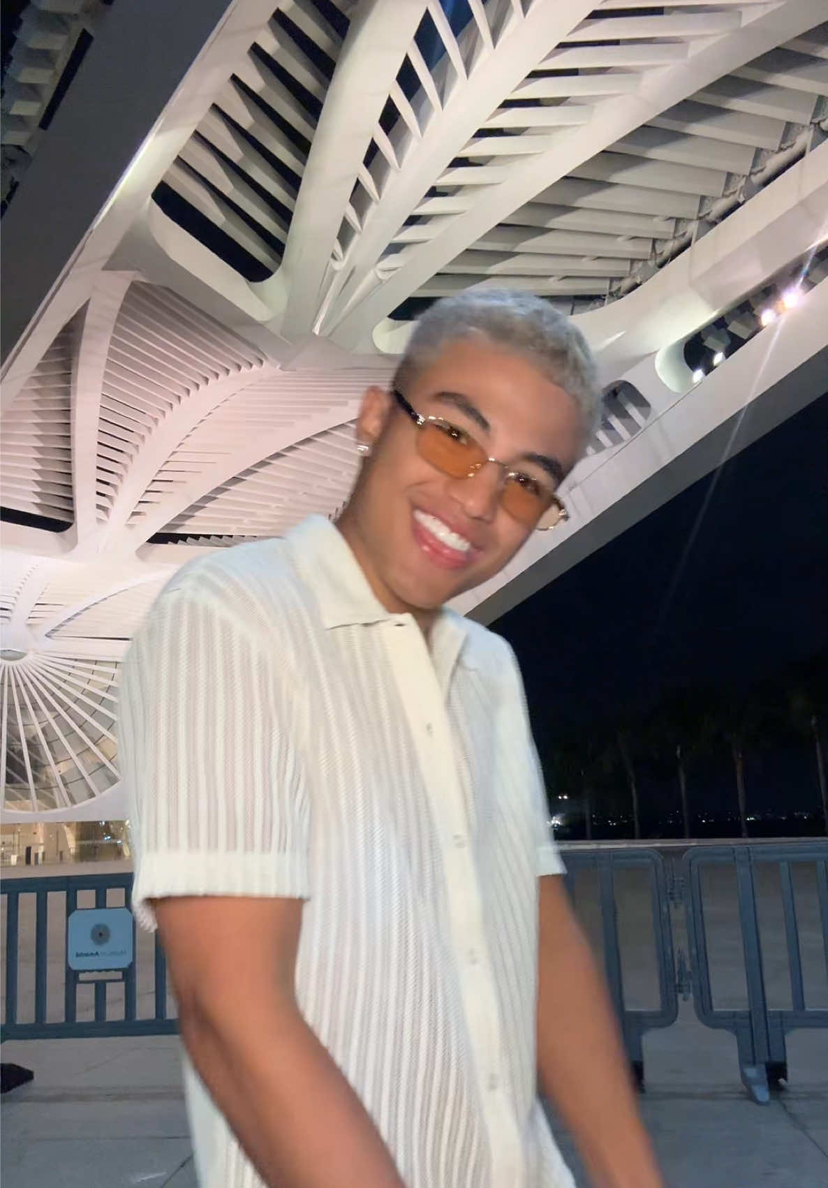 @𝐇𝐮𝐠𝐨 🦦