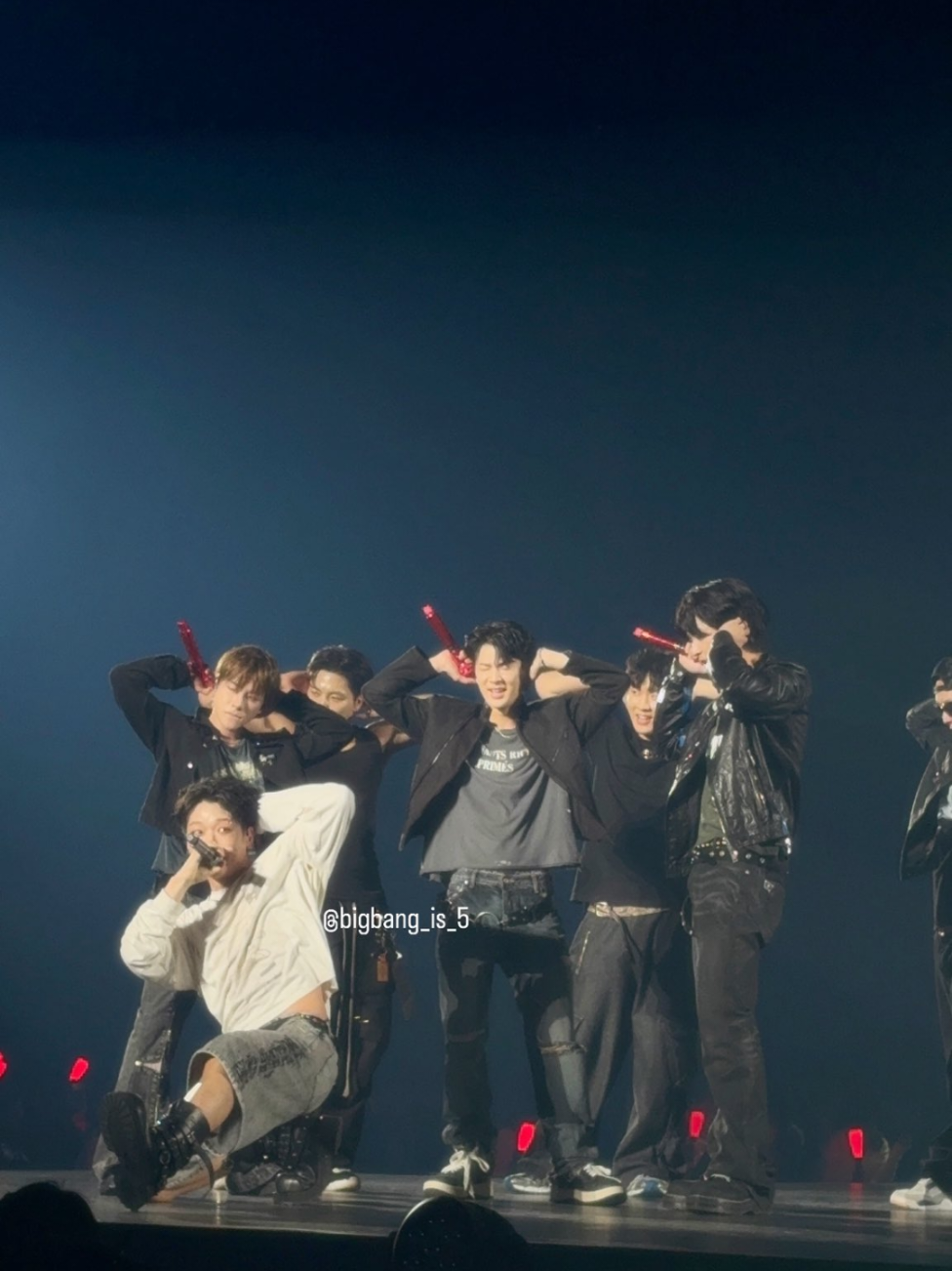 @Dellista_iKONIC