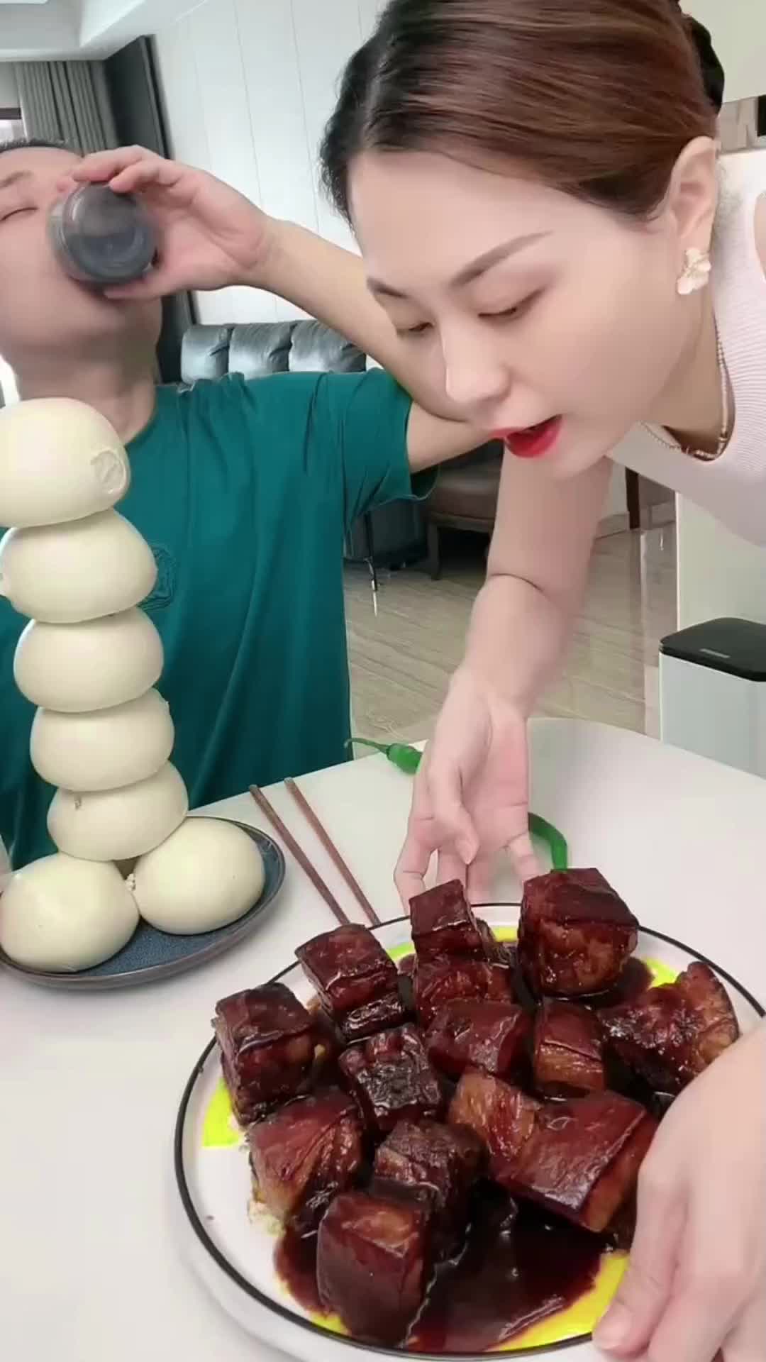 @foodmukbang