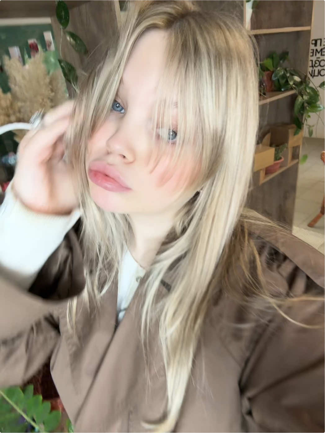 @алисик