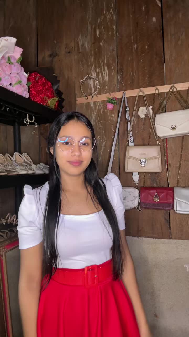 @Ashley🧸🦋