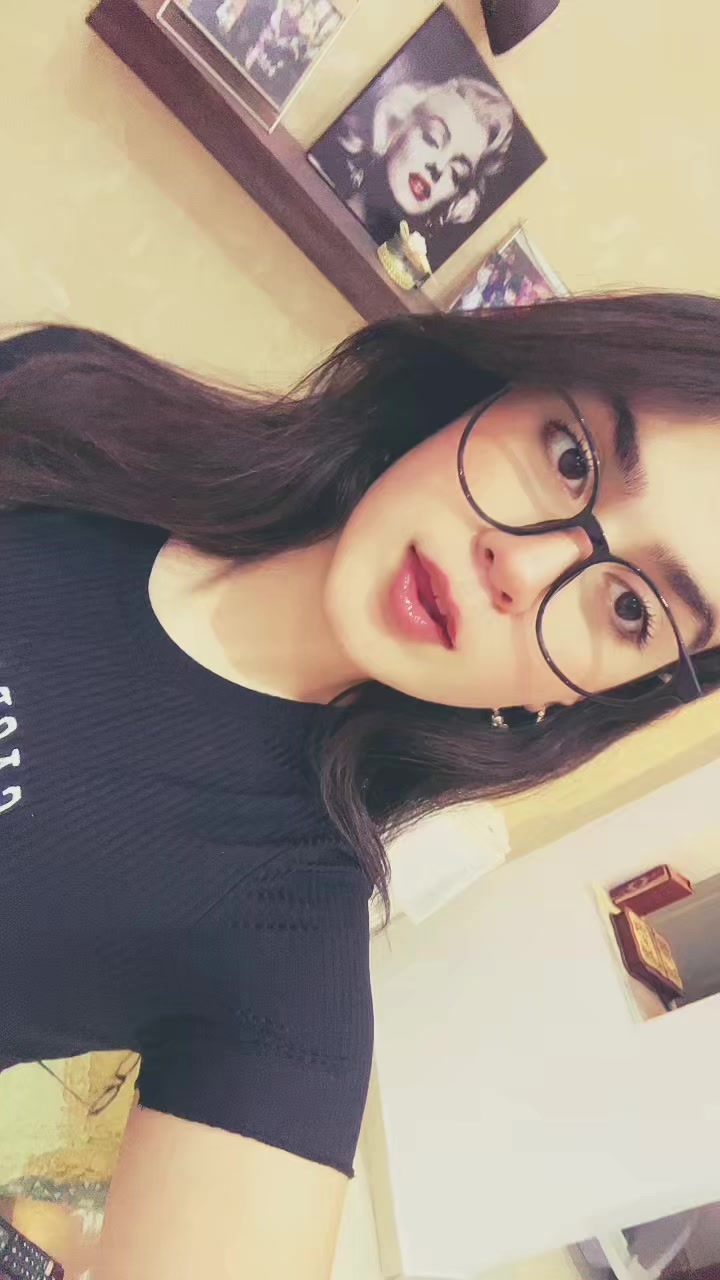 @Saroura 🌸