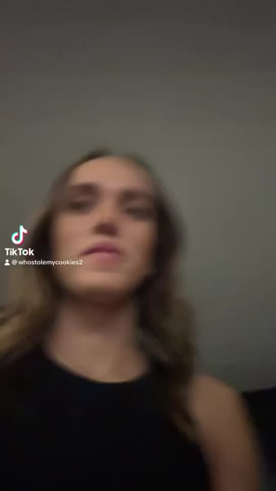 @godmdksjsnsj