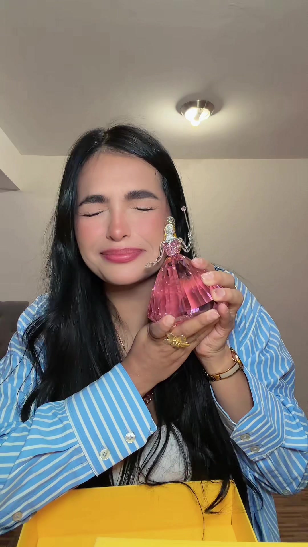 @Areeli Ferrer