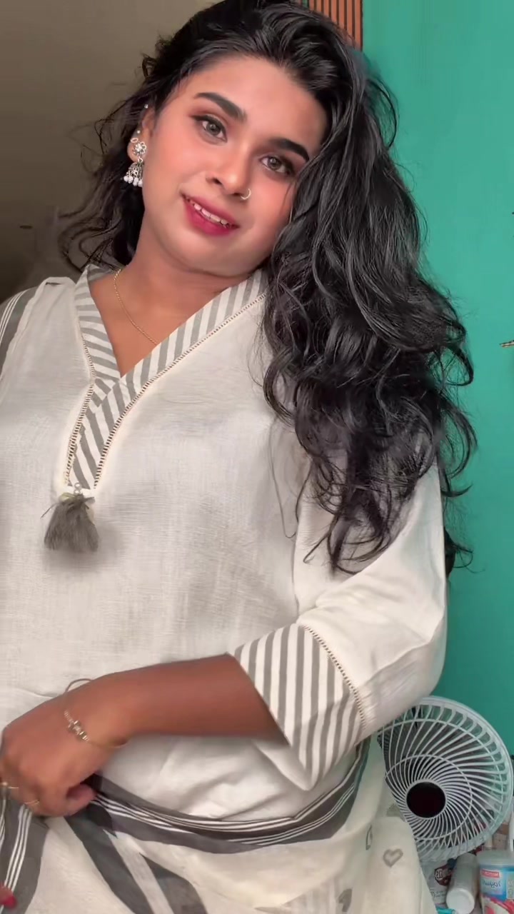 @Hannah๐