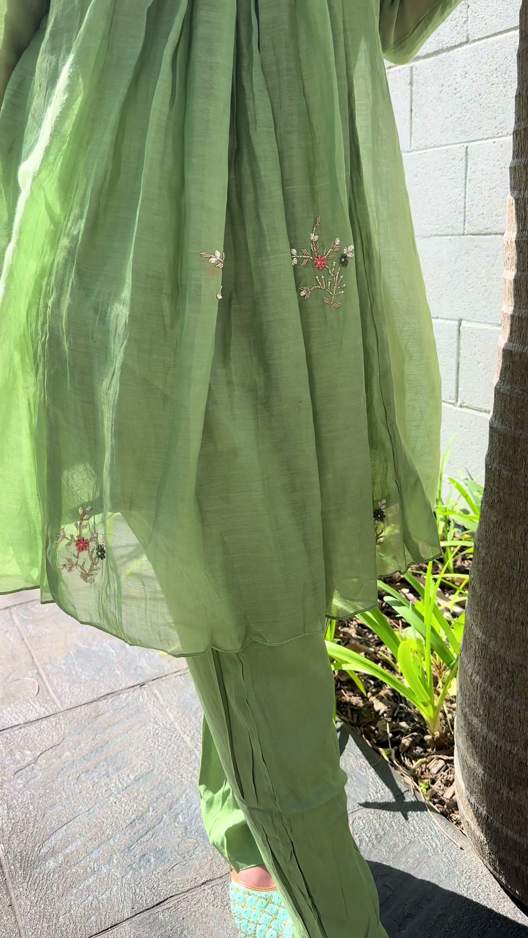 @Resham_luxecouture