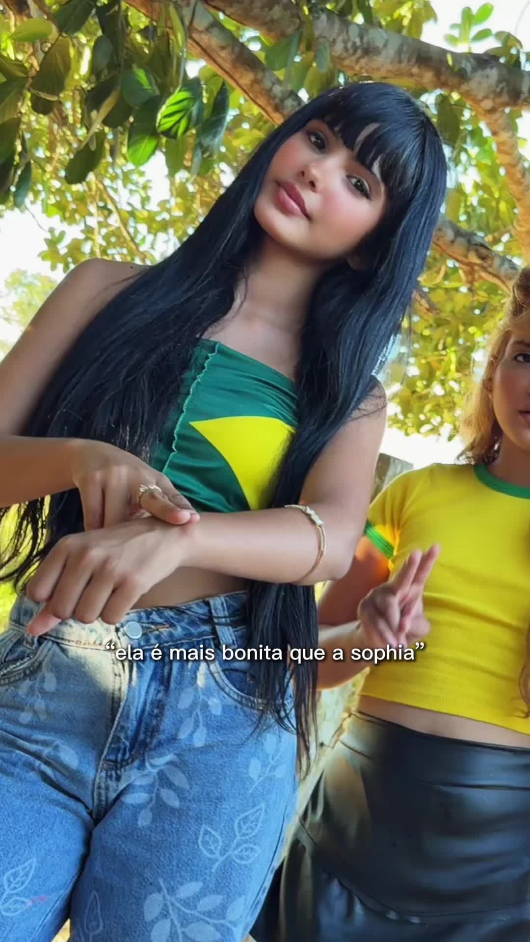 @Clara ama irmãs terra🦋