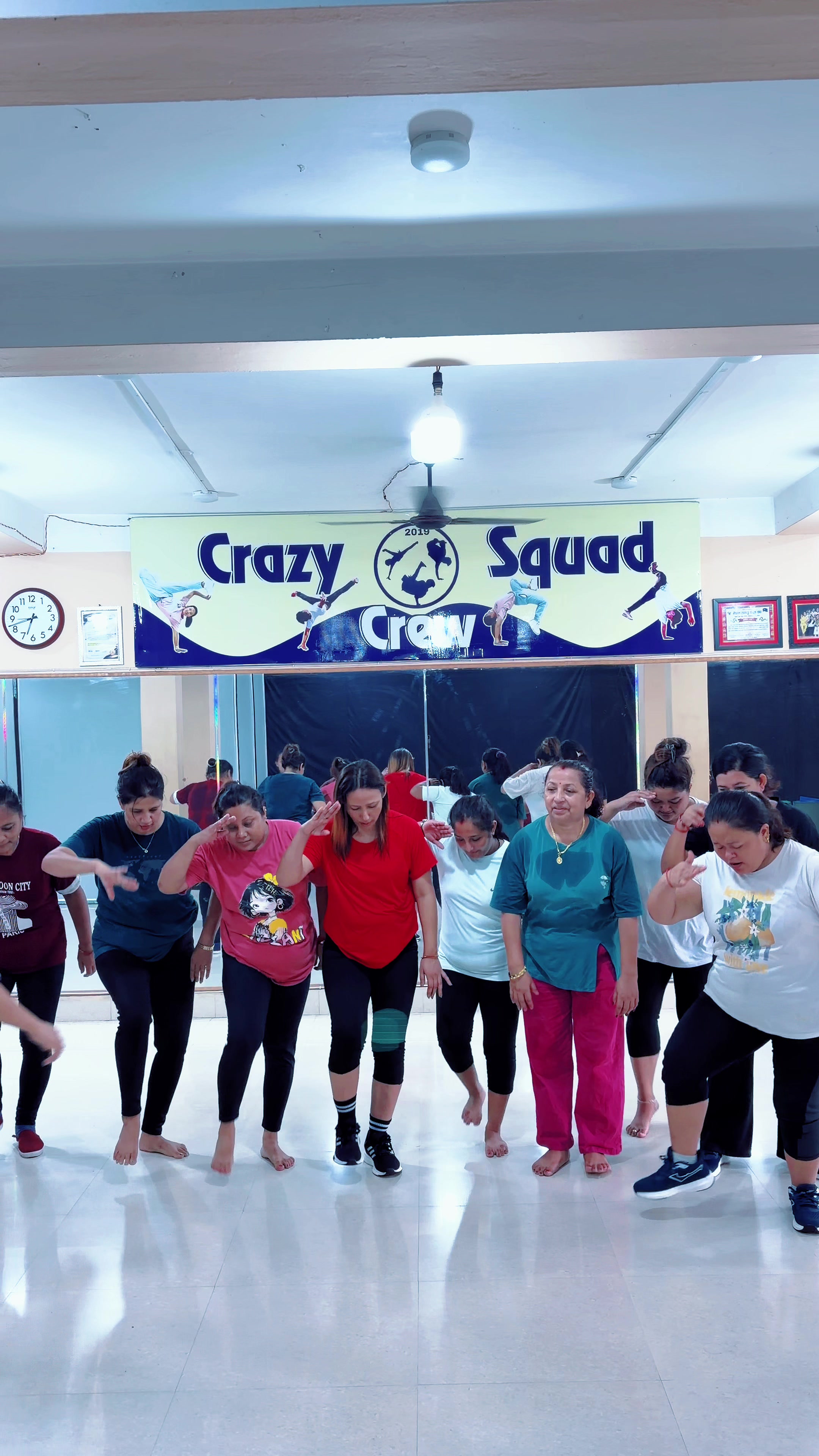 @Crazy Squad Crew