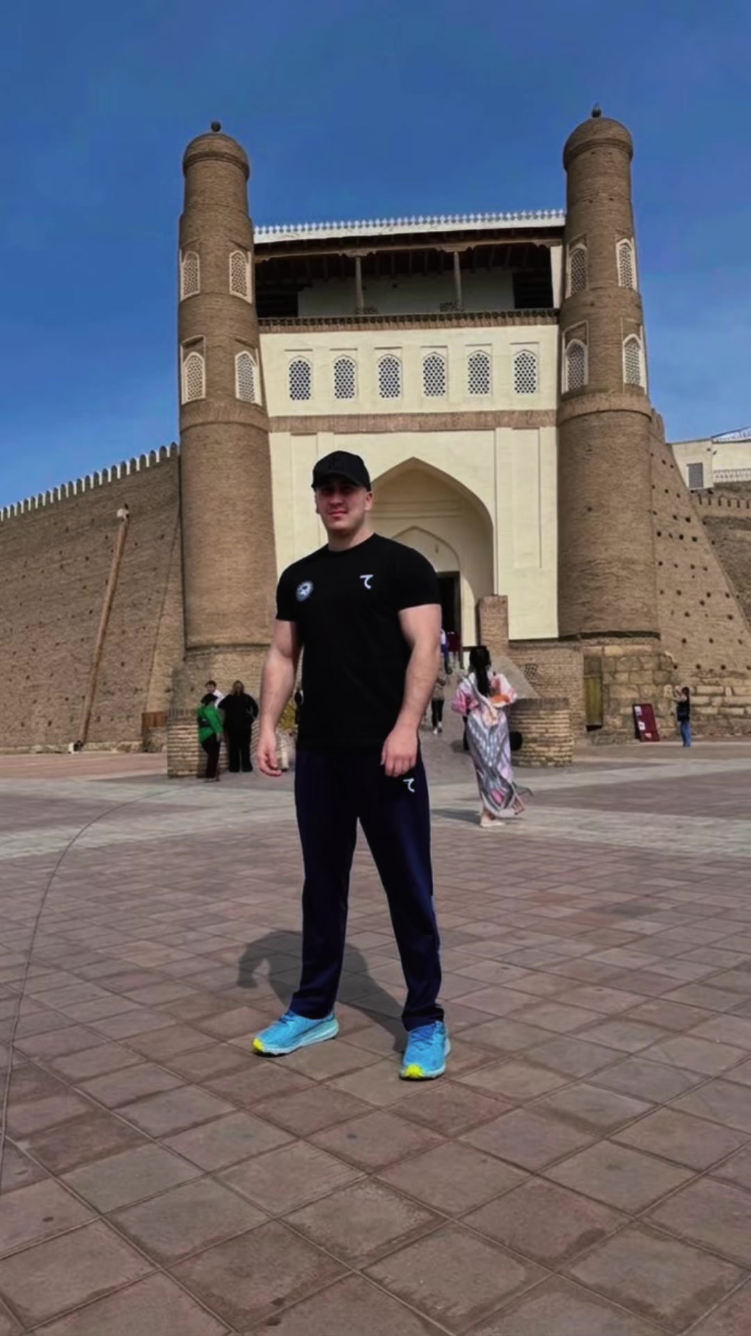 @Амир Аминович