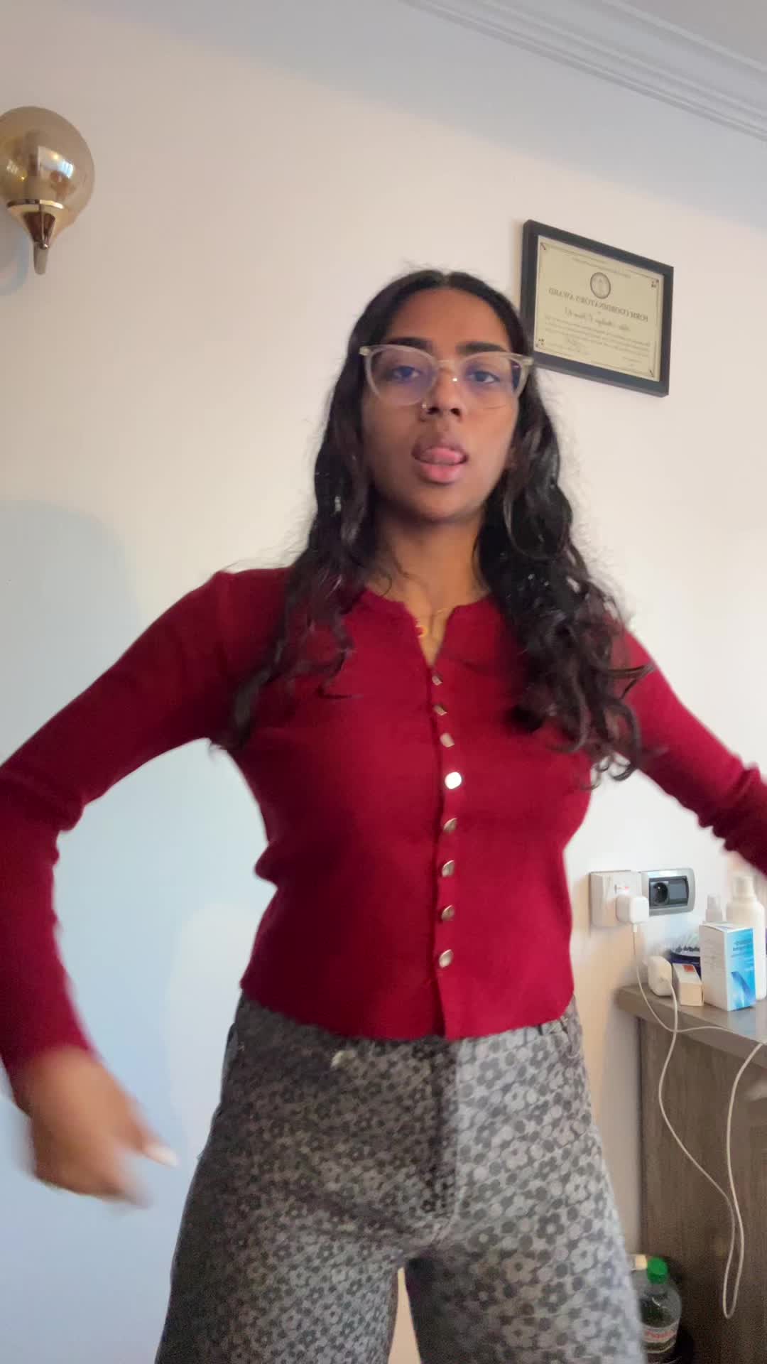 @kavishnee