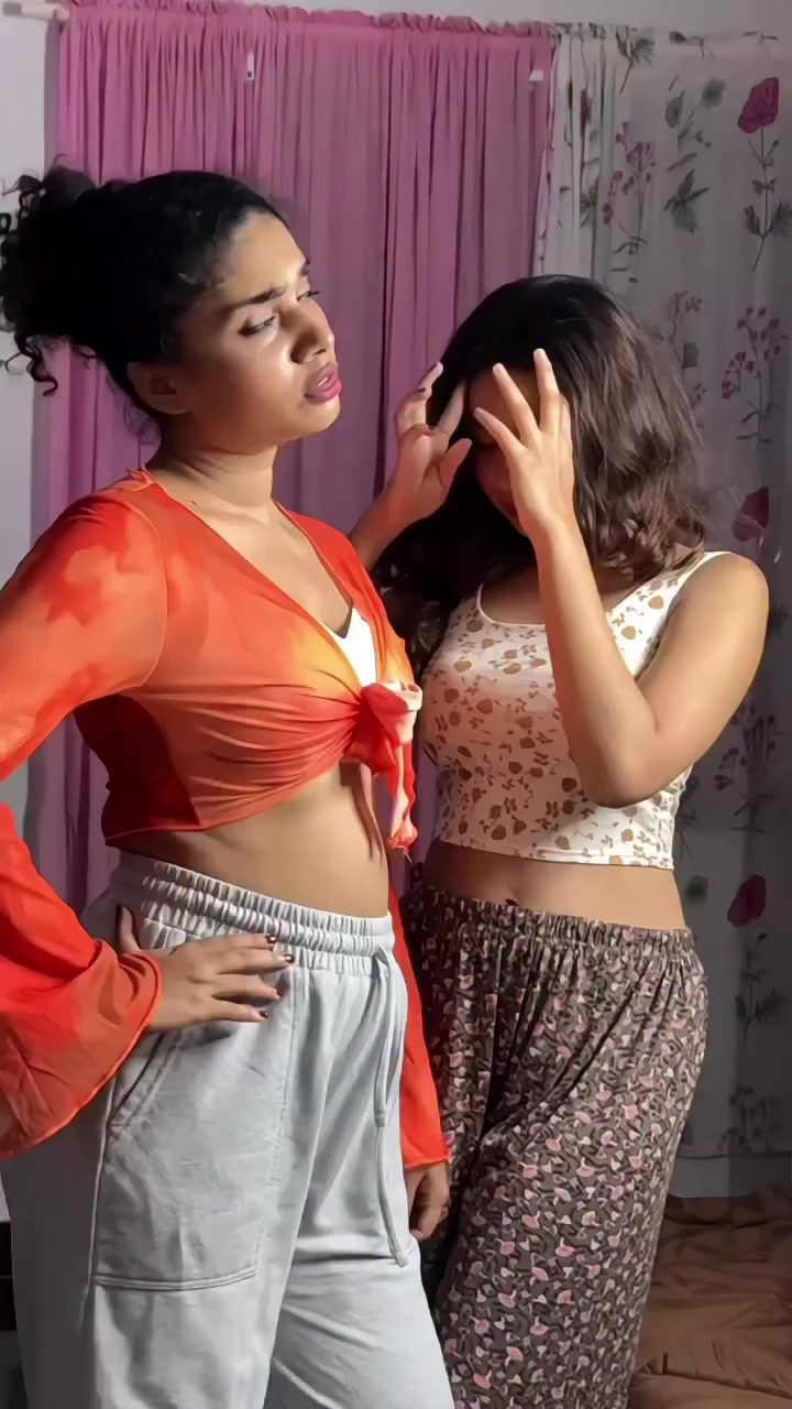 @Neeruttyy_Chinuttyy