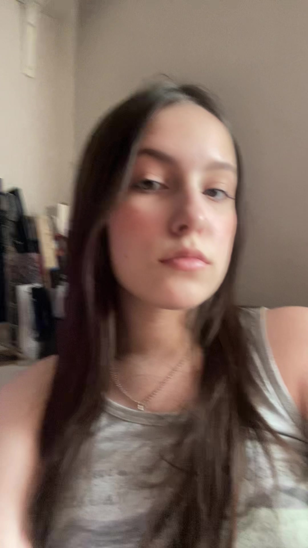 @u_nmoored
