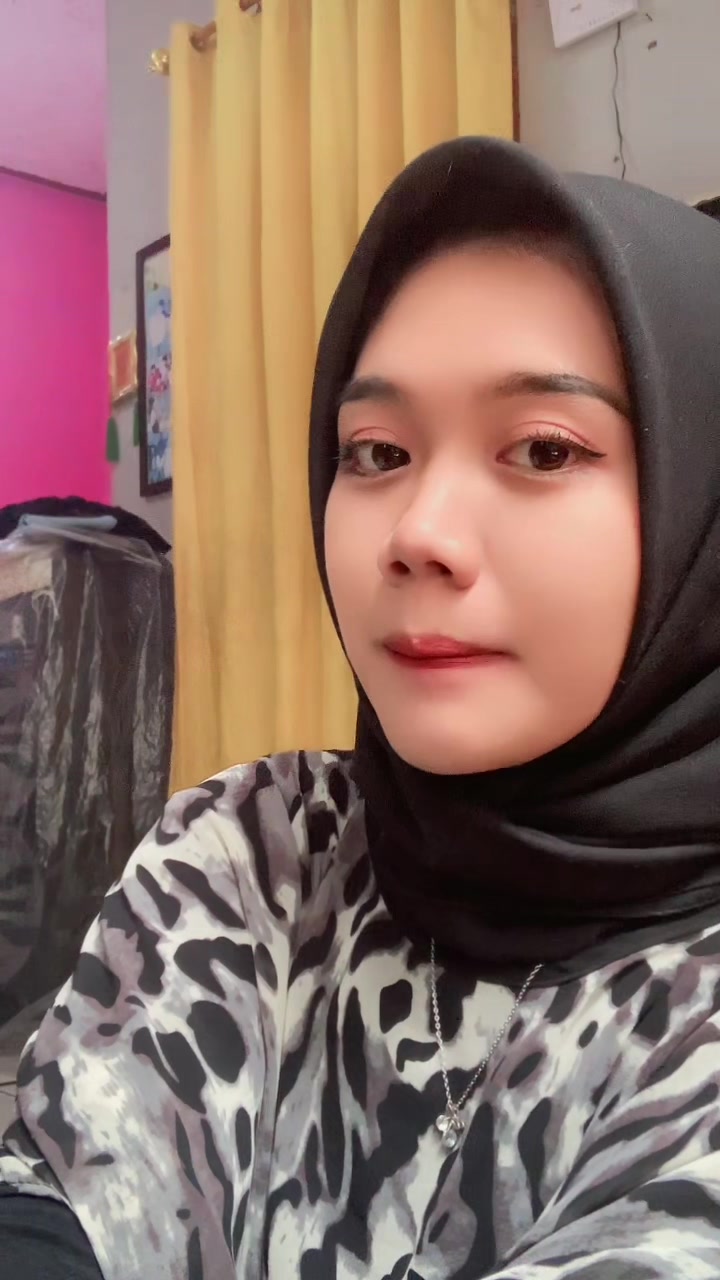 @ElsaAmeliaa
