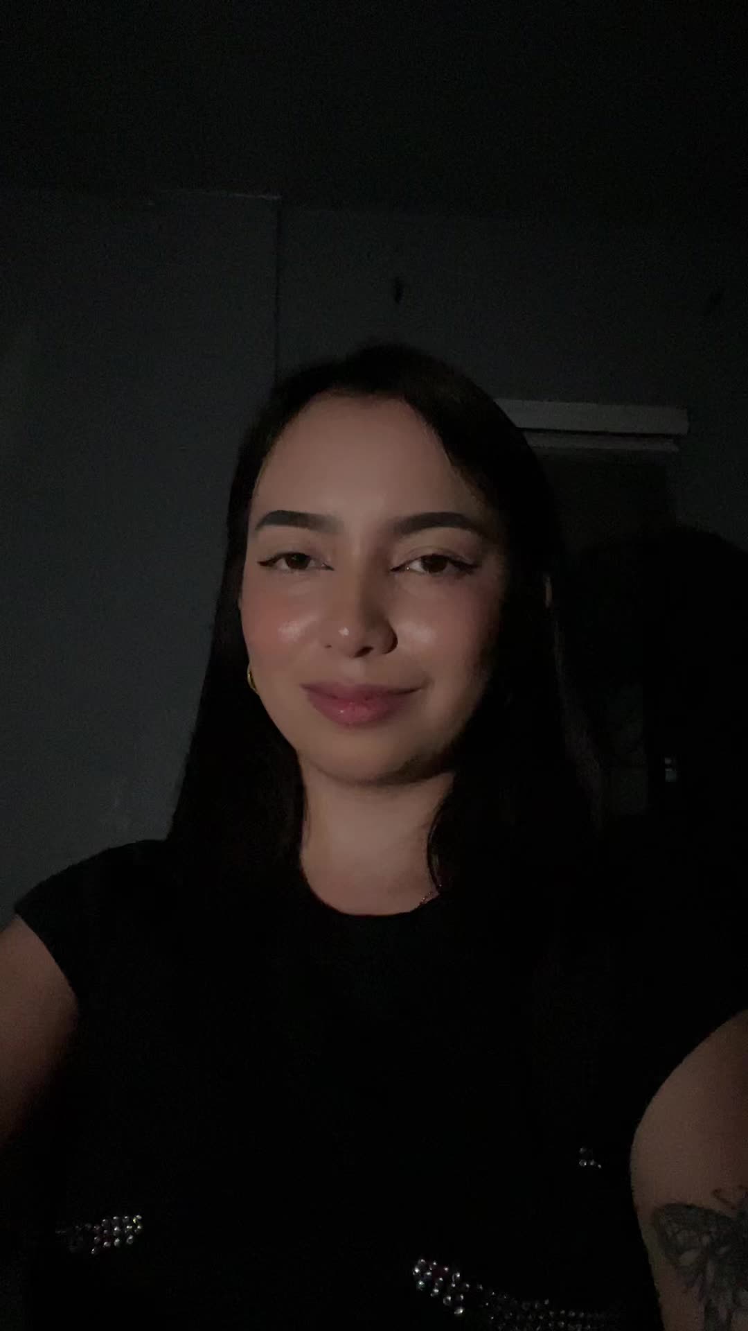 @luv.azryana on ig