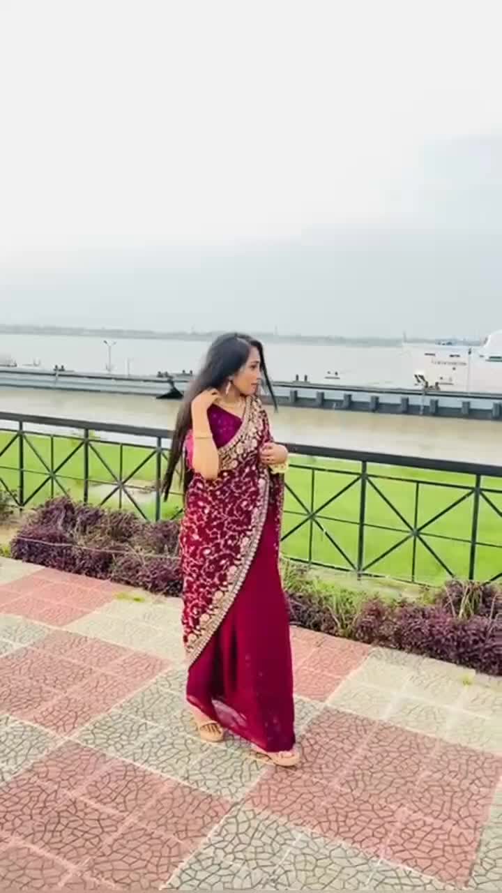@মাফিয়া কুইন😎