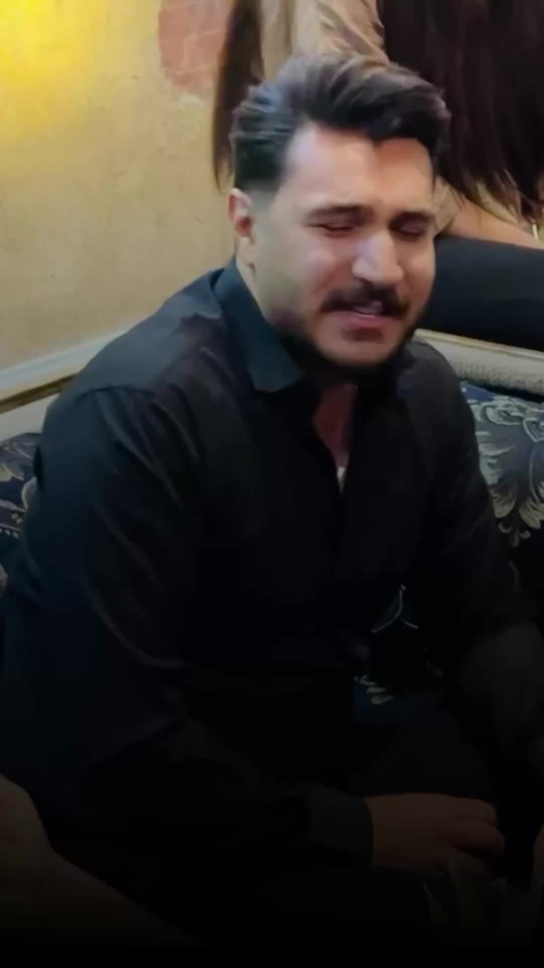 @𝗞𝘂𝗿𝗱 𝗚𝗿𝗮𝗽𝗵𝗶𝗰✪