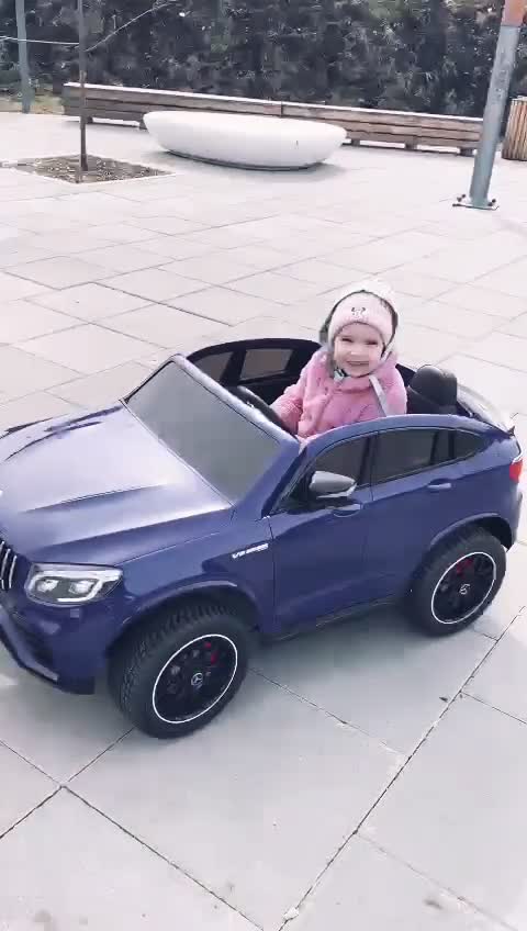 @PILOSOVA