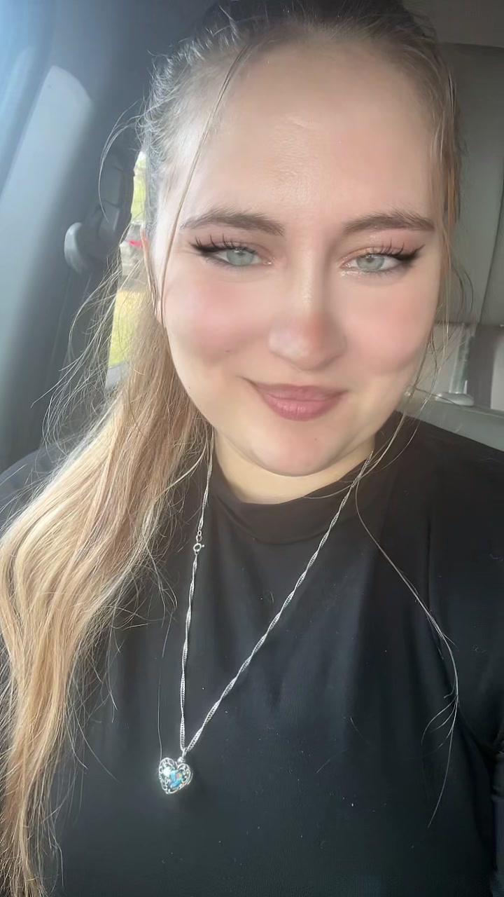 @Paige 💜
