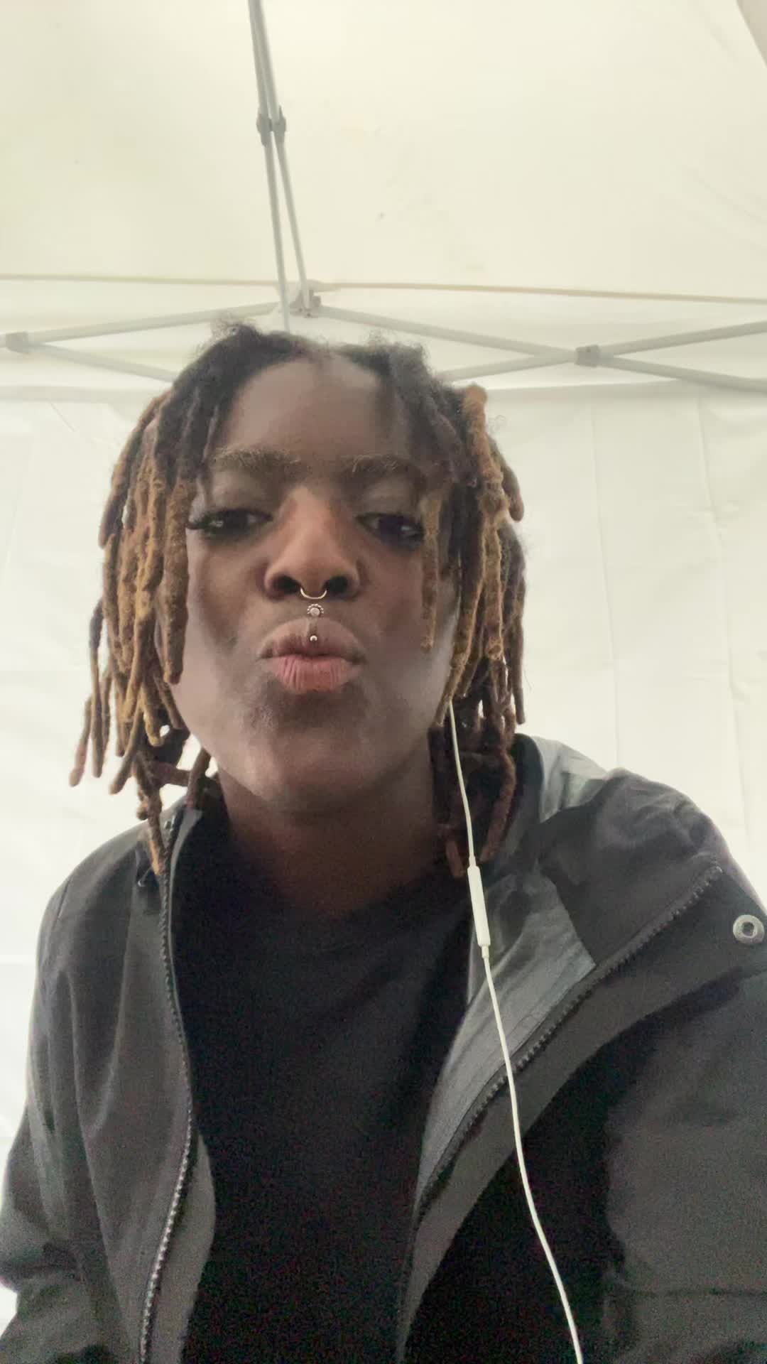 @japera