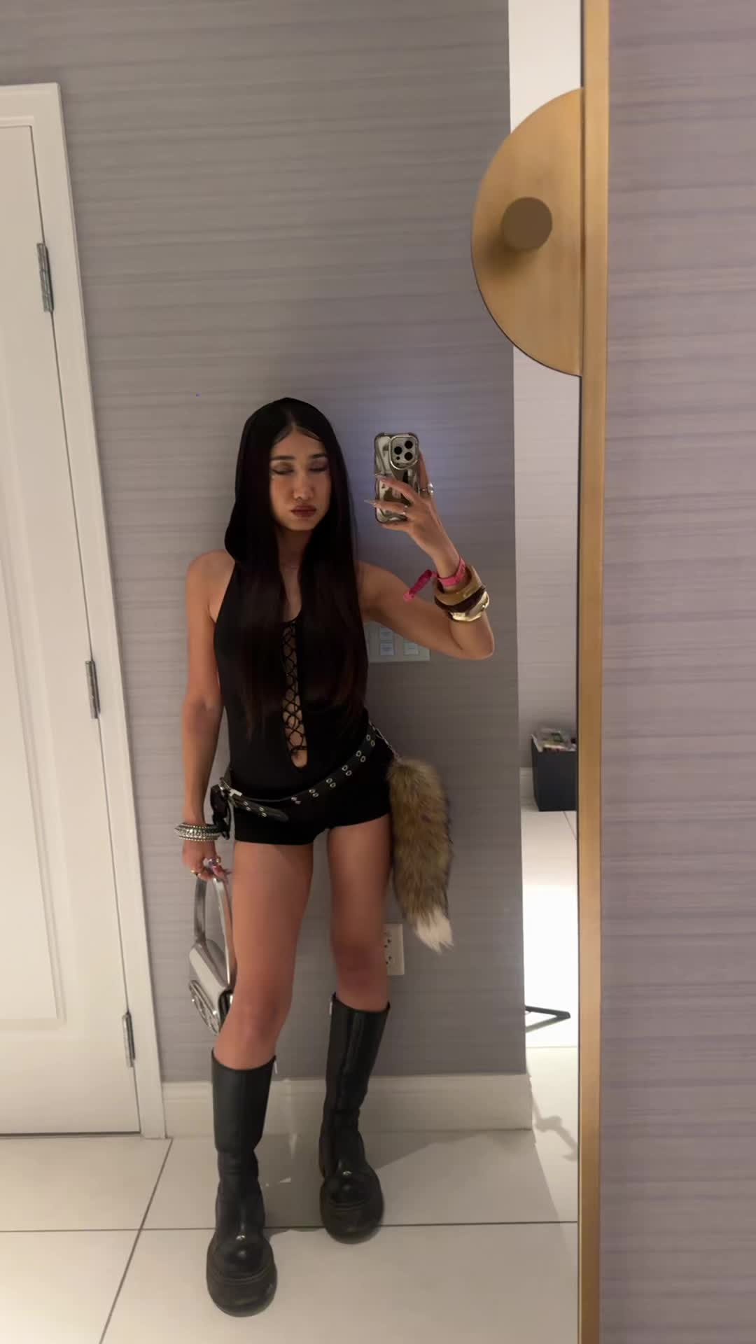 @Abidolll