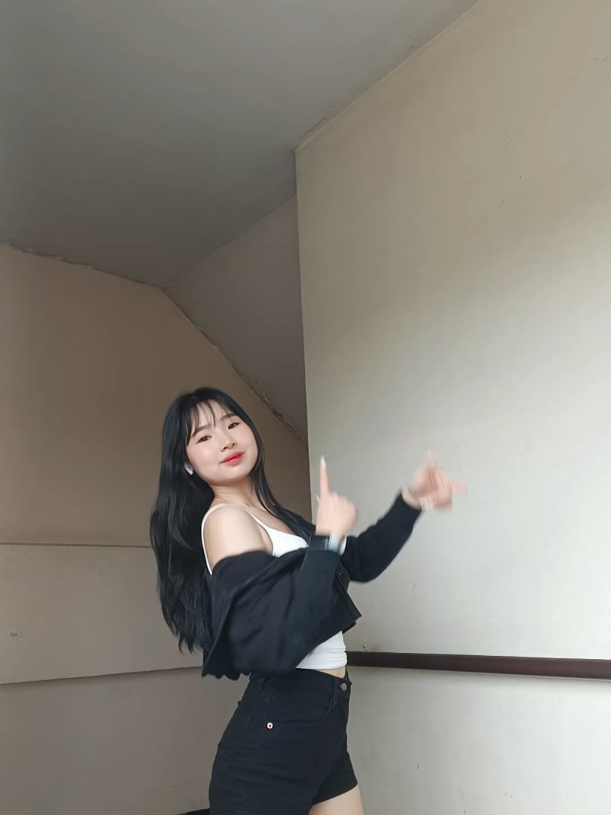 @JUNG 💞