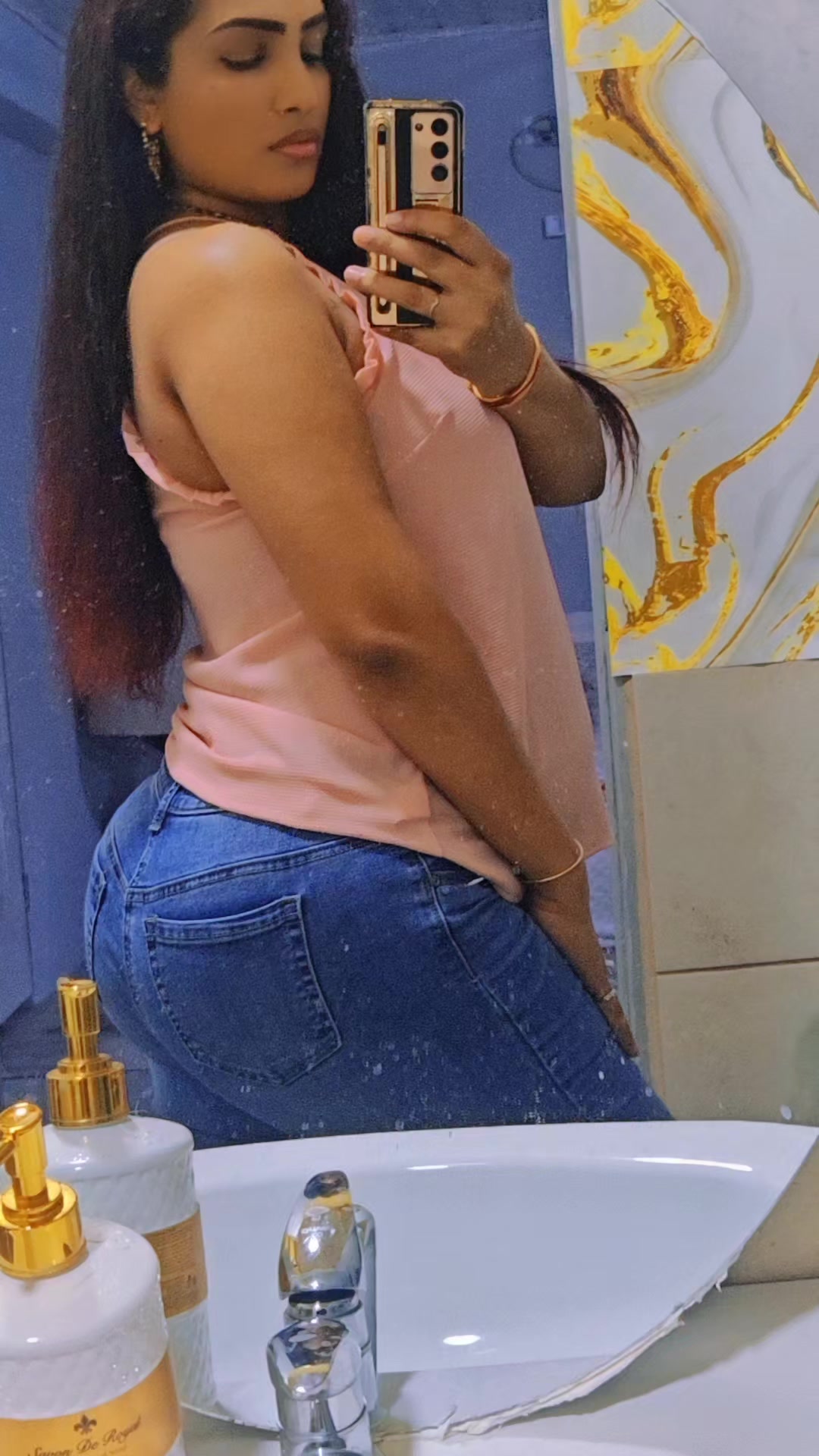 @misterious69💞💕💕🔥