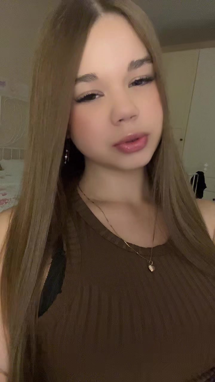 @Vikks💋