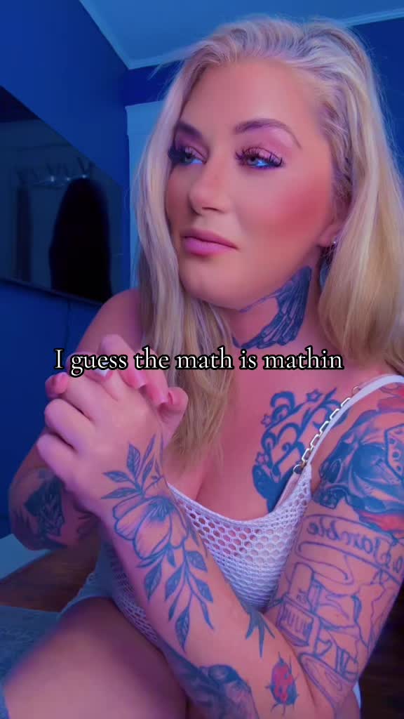 @KristinaMarie✨✨