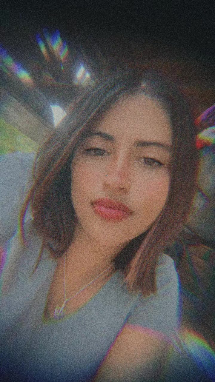 @Litzy💗🌼