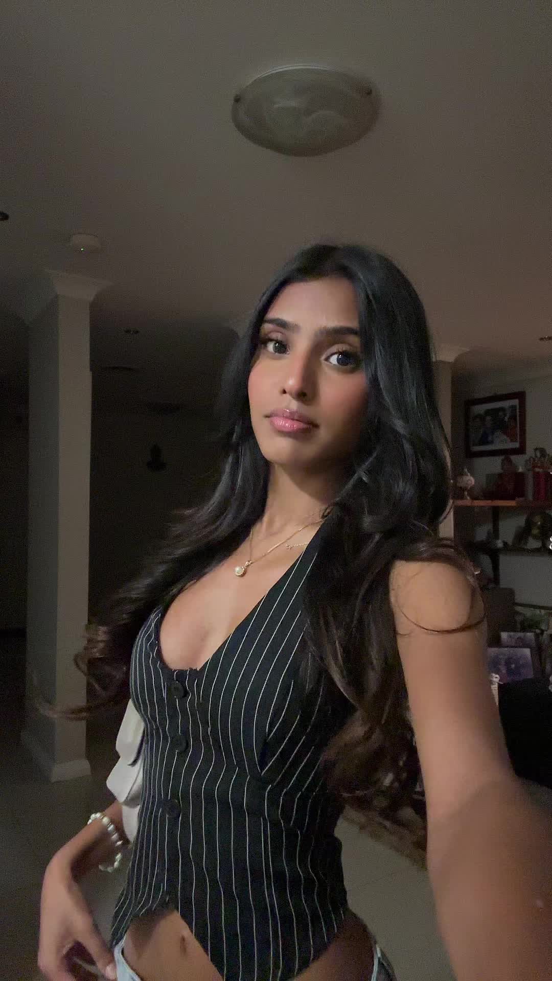 @Nuveena
