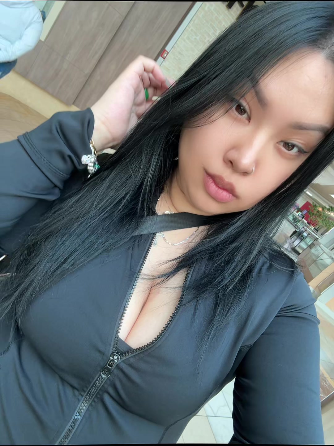 @pretty_jenni_vibes