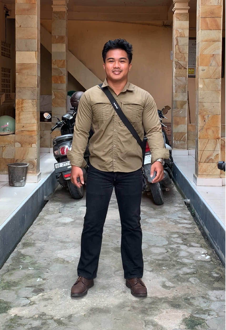 @siapa akmal