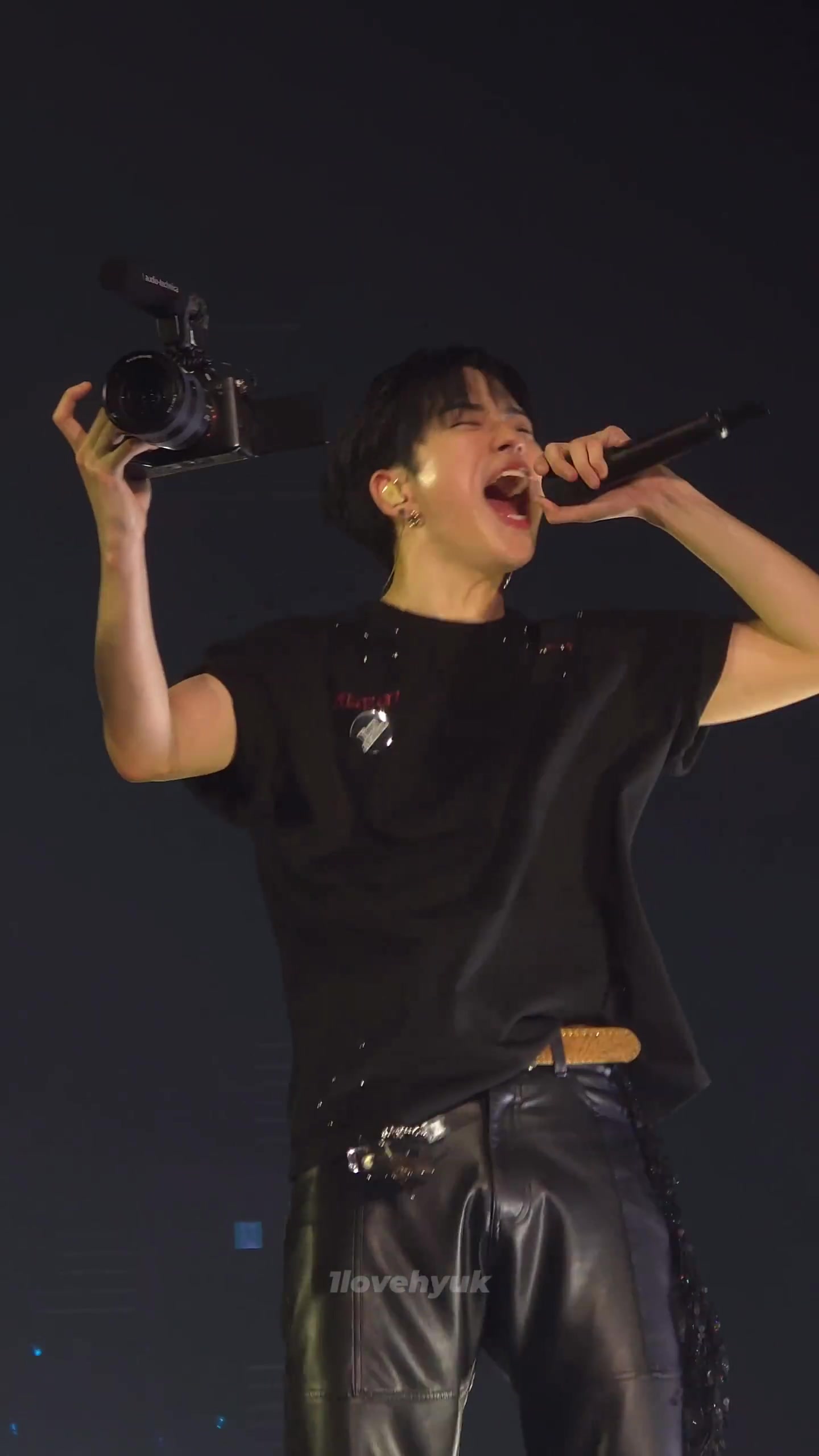 @ลาอูหลานยาย