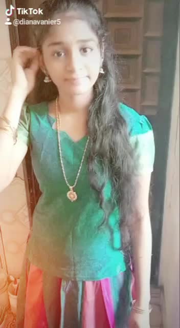 @cute girl riya😍😍😍