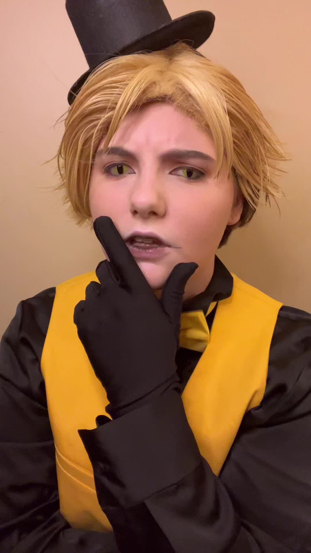 @Devin 💛🤍💜🖤