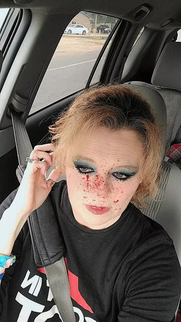 @💙🤍🤟🏼🌻❌HeidiBug❌🌻🤟🏼🤍💙