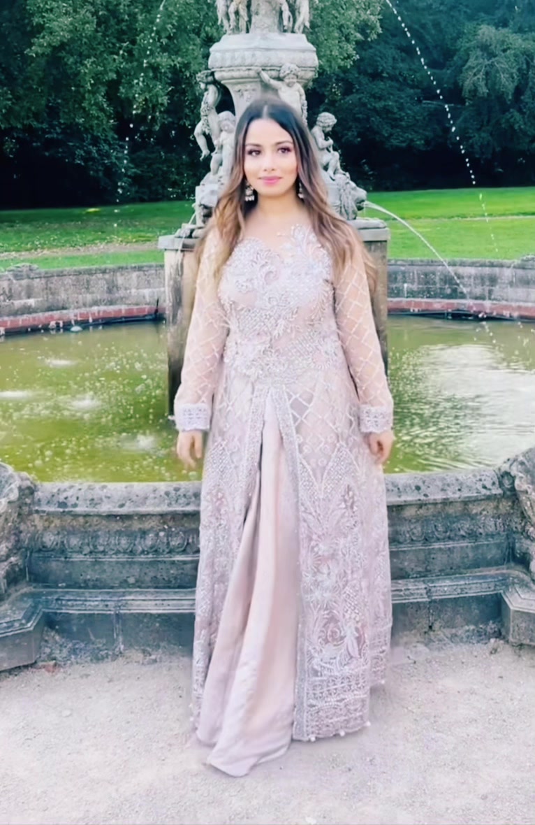 @Adeena