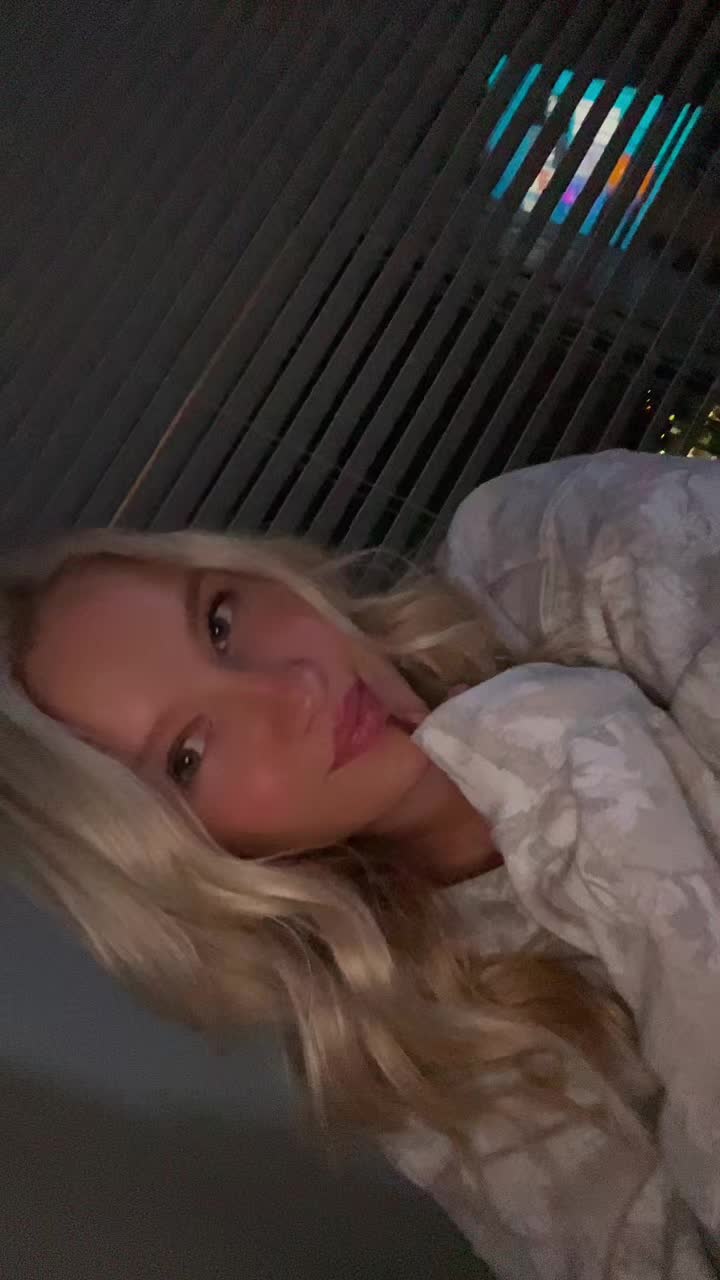 @nottthatblonde