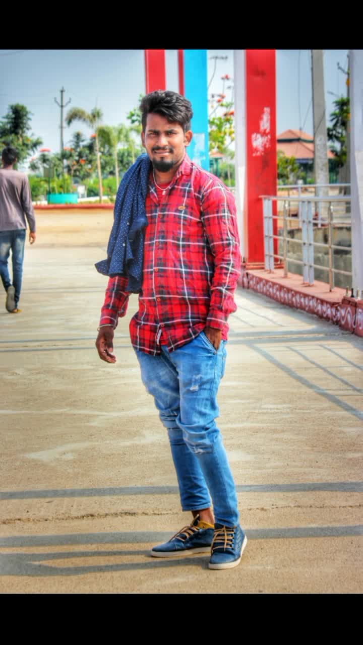 @Lucky gadu