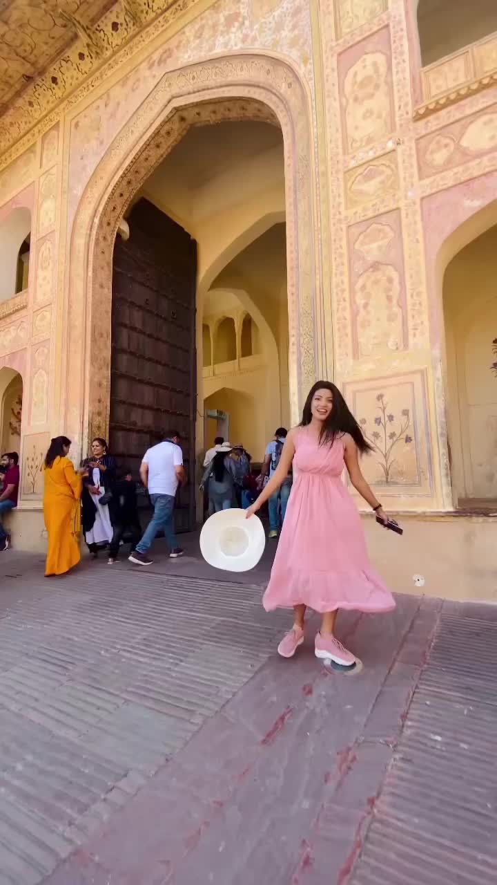 @AishaSiddiqui