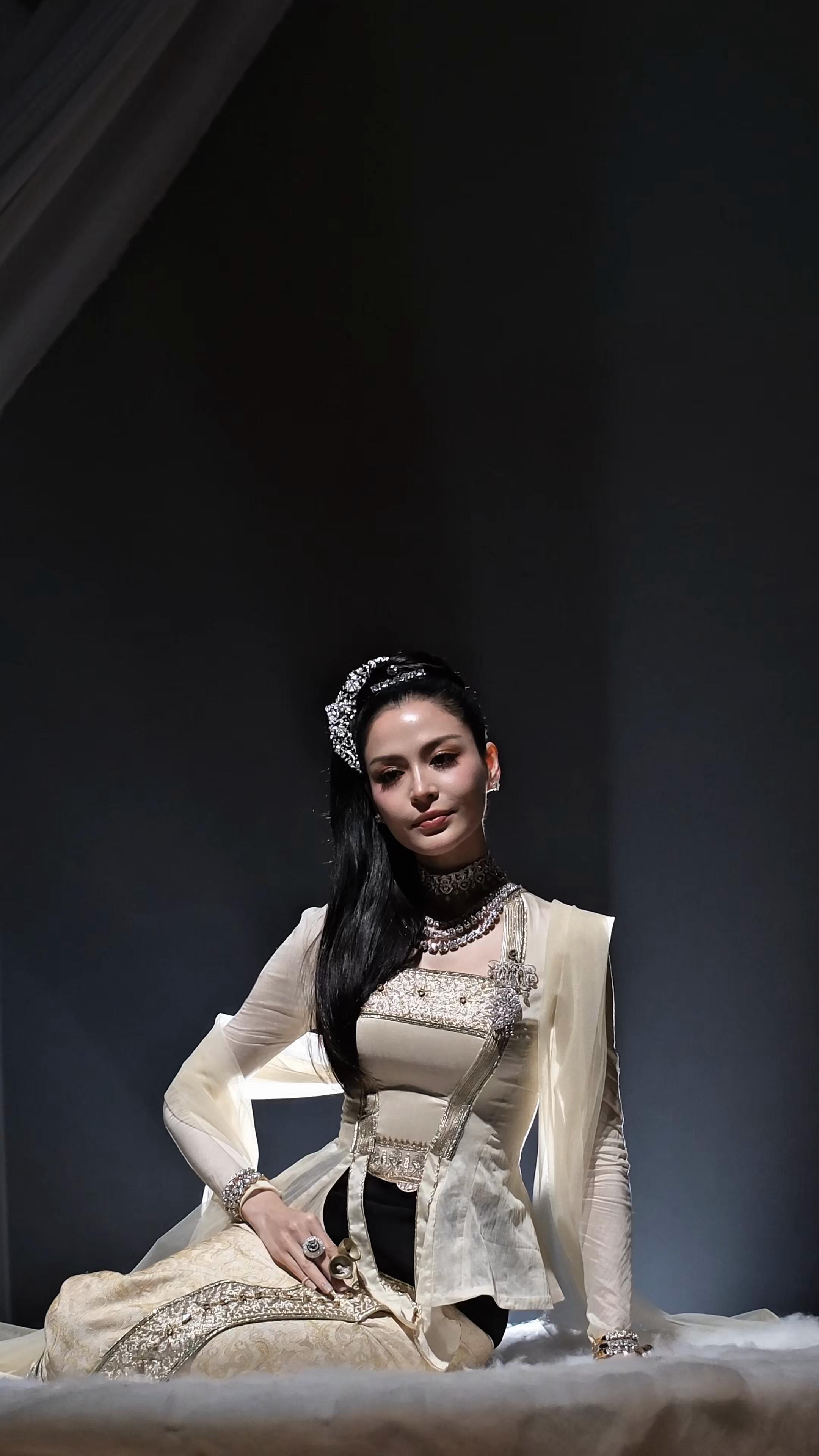 @MayGrace Official ❤️✨ မေဂရစ့်