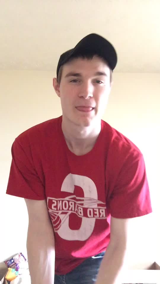 @Ayo dylan
