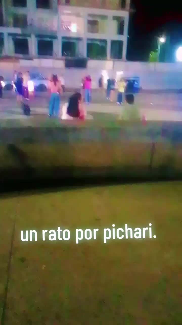 @Jhon tu chico fiel