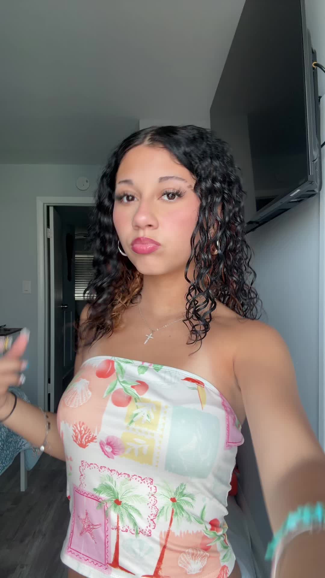 @lele🥹💐