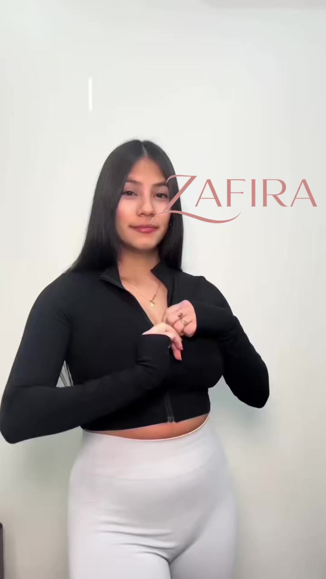 @ZAFIRA PER&Uacute;