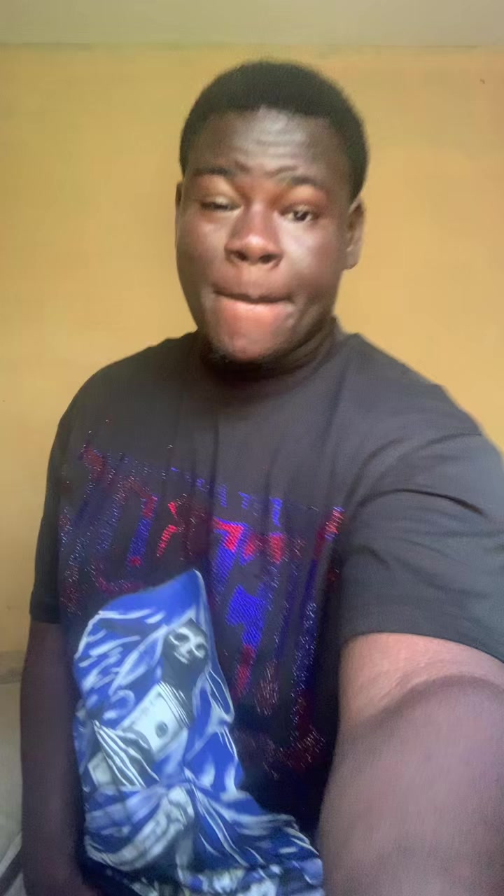 @Jelo_thecreater