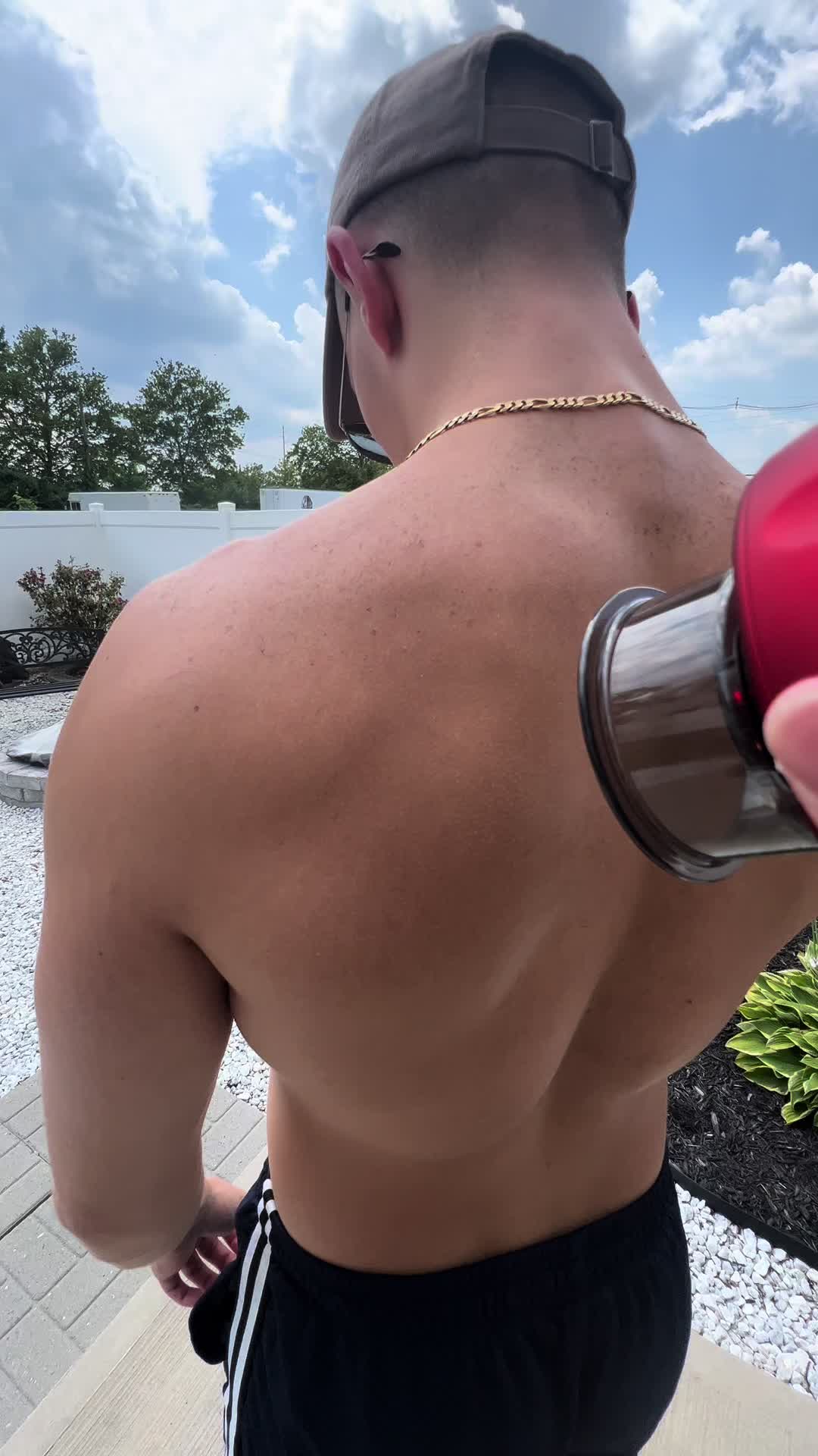 @Intriah
