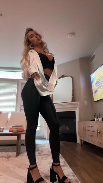 @kaylasimmmonss